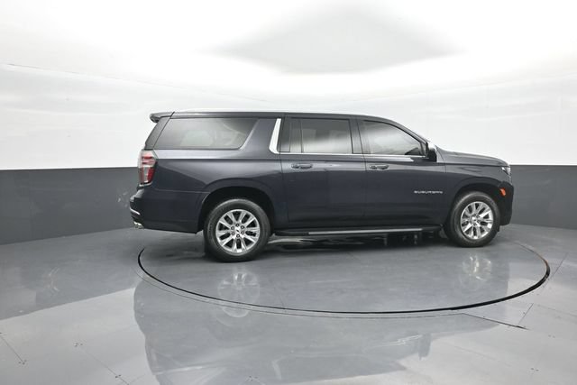 Used 2023 Chevrolet Suburban Premier AWD/4WD image 8