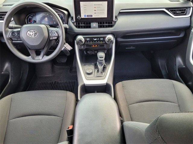 Used 2024 Toyota RAV4 LE image 12
