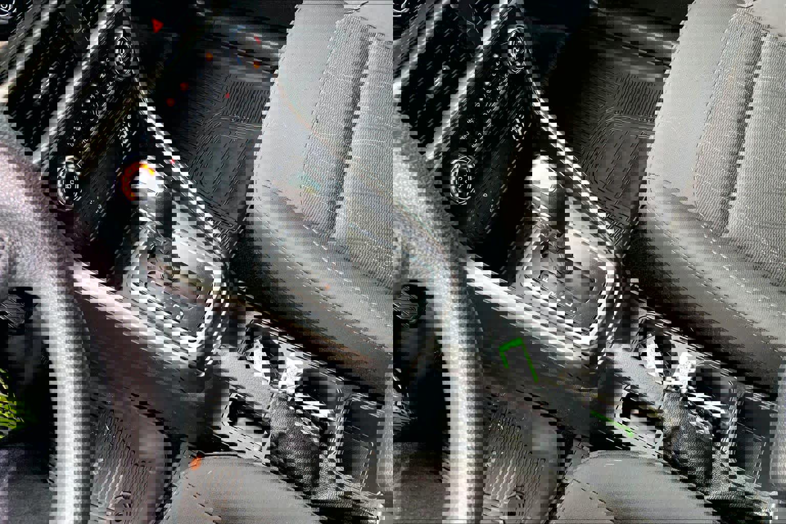 Certified 2021 Ford EcoSport SE image 14