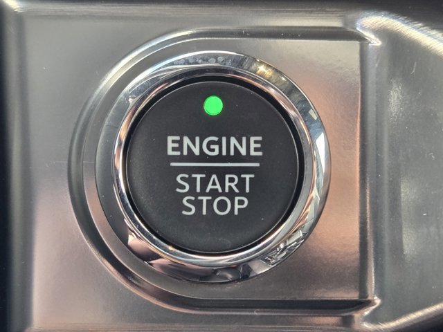 Certified 2023 Ford F150 Lariat w/ Equipment Group 502A High image 19