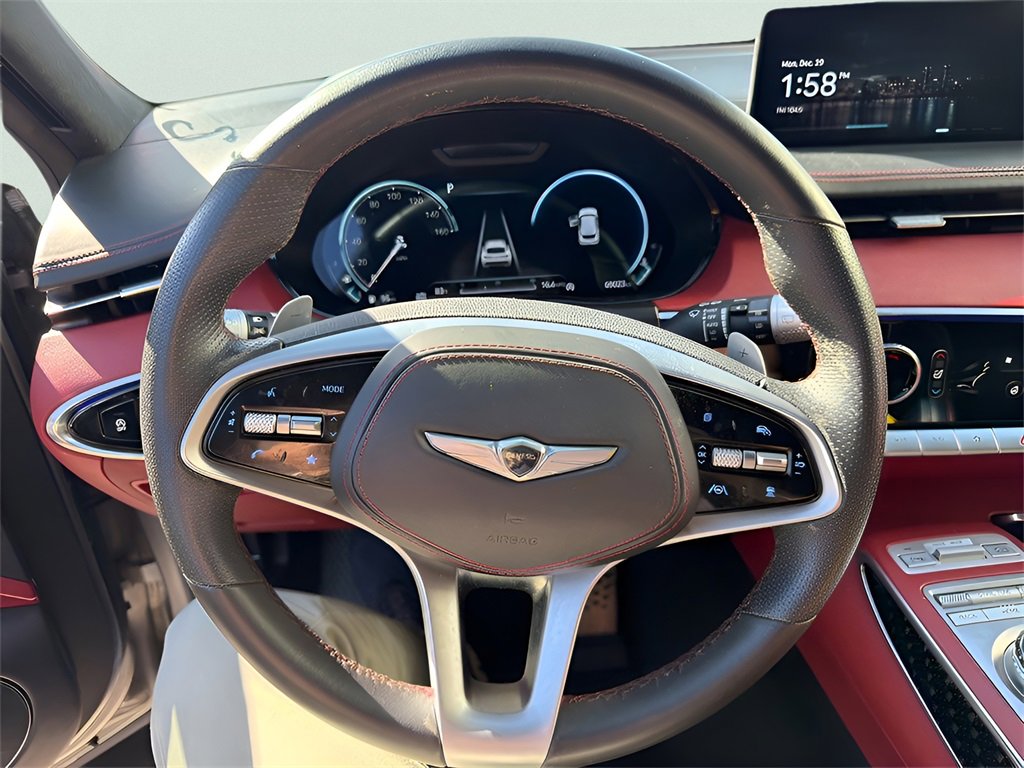 Used 2022 Genesis GV70 3.5T Sport w/ Sport Prestige Package image 18