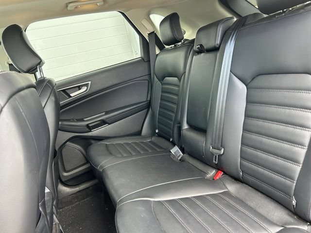 Certified 2024 Ford Edge SEL w/ Convenience Package AWD/4WD image 9