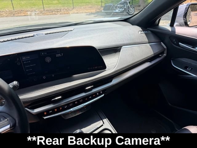 Used 2025 Cadillac XT4 Premium Luxury AWD/4WD image 19