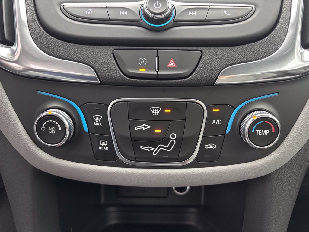 Used 2024 Chevrolet Equinox LS FWD image 4