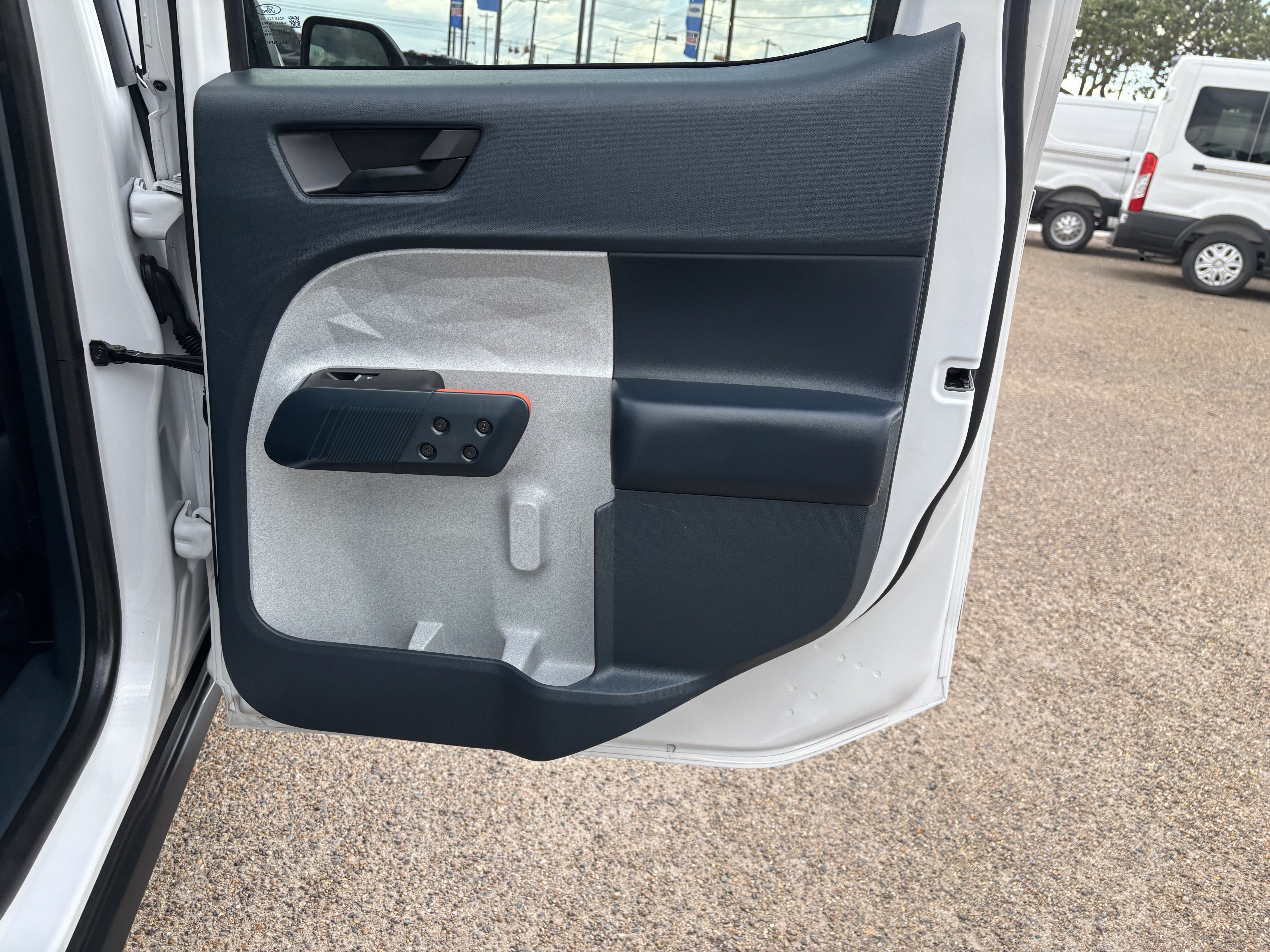 Certified 2024 Ford Maverick XLT FWD image 17