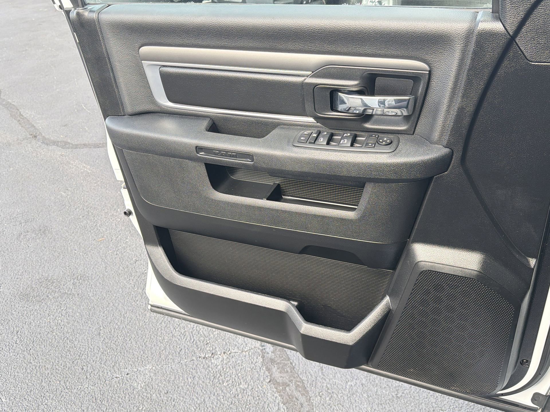 Used 2022 RAM 1500 Classic Warlock w/ Electronics Group image 25