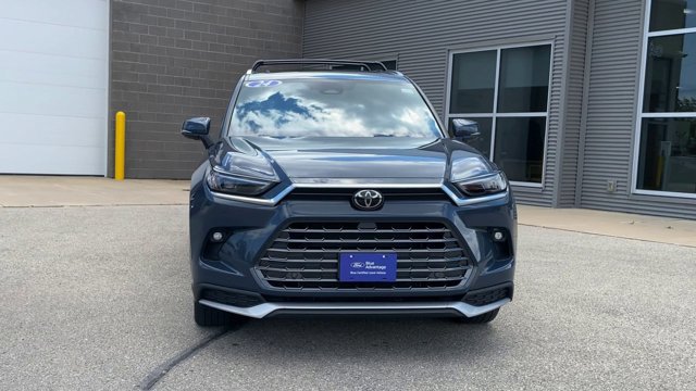 Used 2024 Toyota Grand Highlander AWD Hybrid image 4