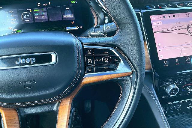 Used 2022 Jeep Grand Cherokee Summit AWD/4WD image 19