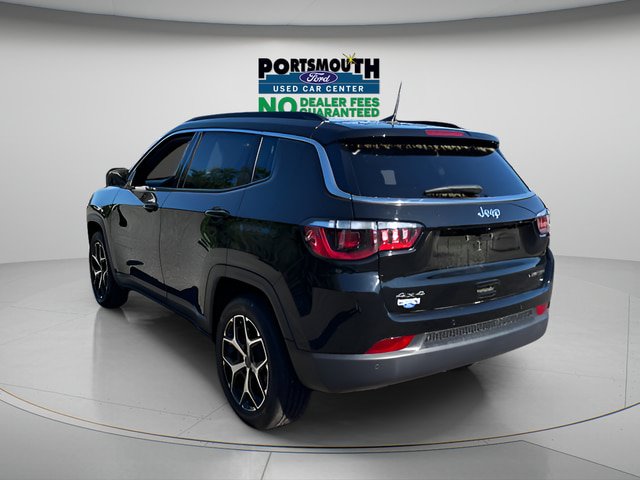Used 2025 Jeep Compass Limited AWD/4WD image 21