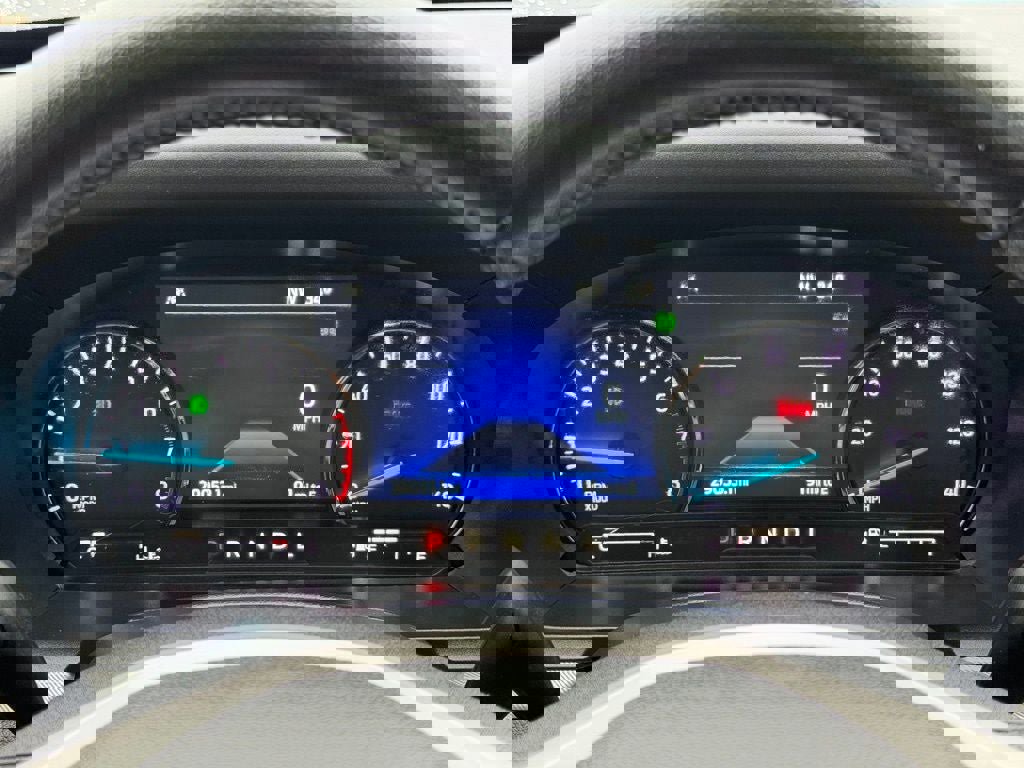 Certified 2022 Ford Explorer XLT w/ Equipment Group 202A image 11