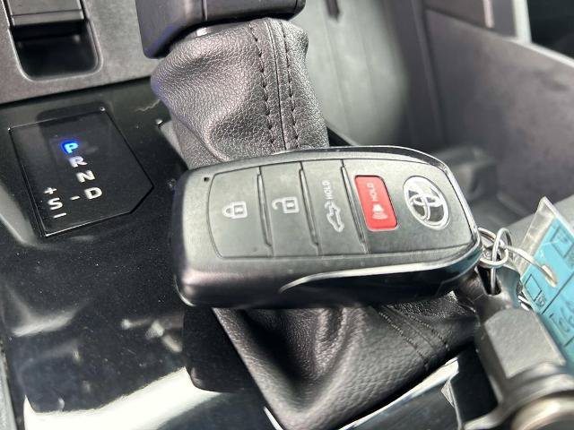 Used 2023 Toyota Tundra SR AWD/4WD image 34