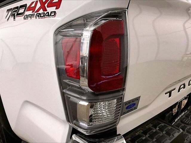 Used 2023 Toyota Tacoma TRD Off-Road AWD/4WD image 28