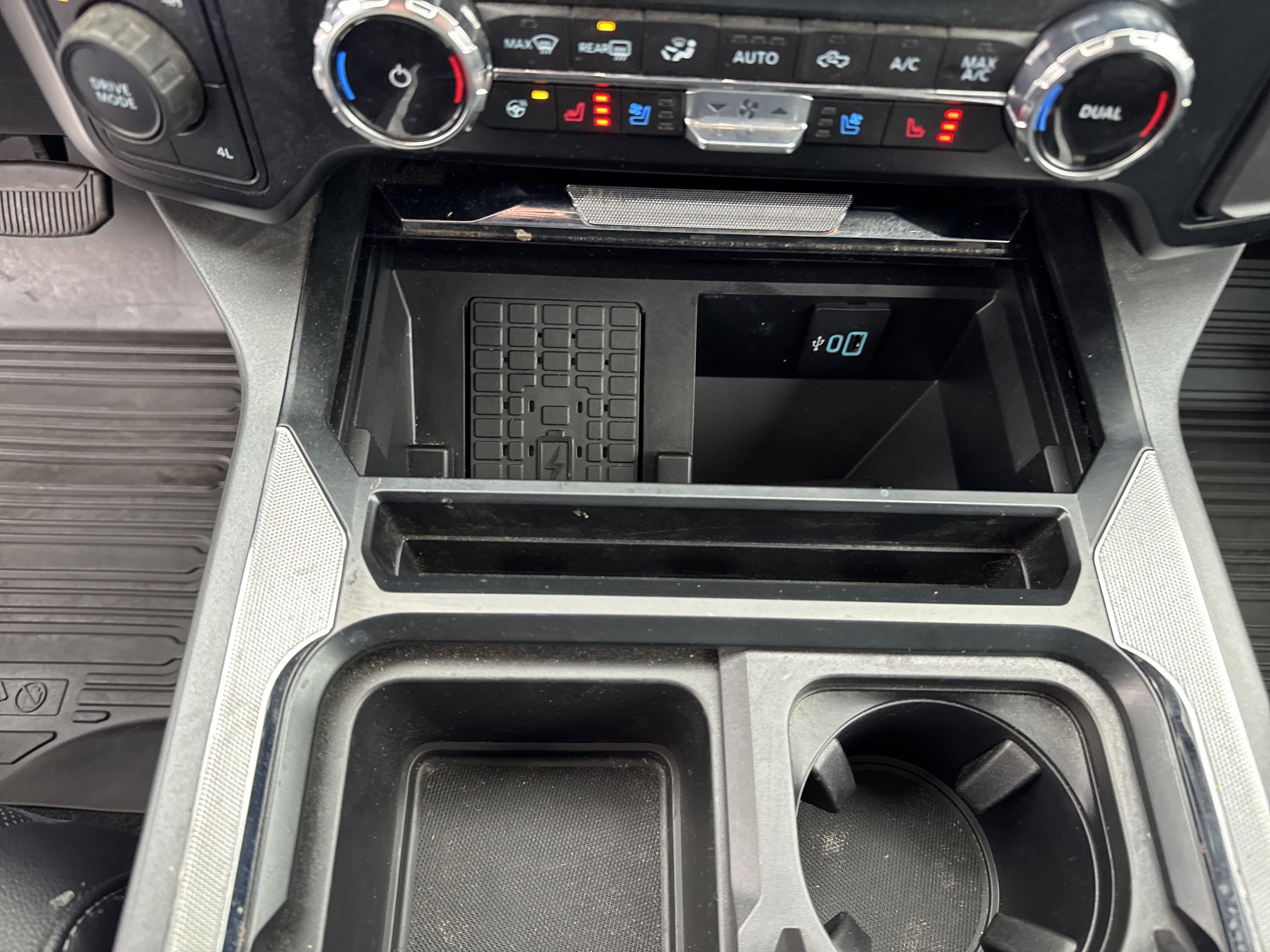 Certified 2023 Ford F350 Lariat w/ Lariat Ultimate Package image 47