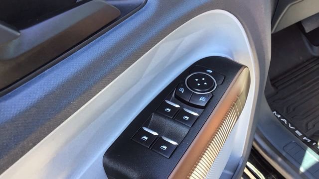 Certified 2024 Ford Maverick Lariat image 18