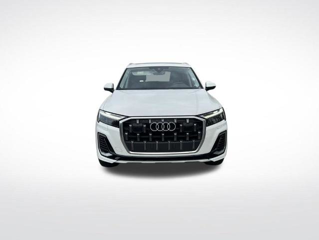 Used 2025 Audi Q7 3.0T Premium Plus AWD/4WD image 3