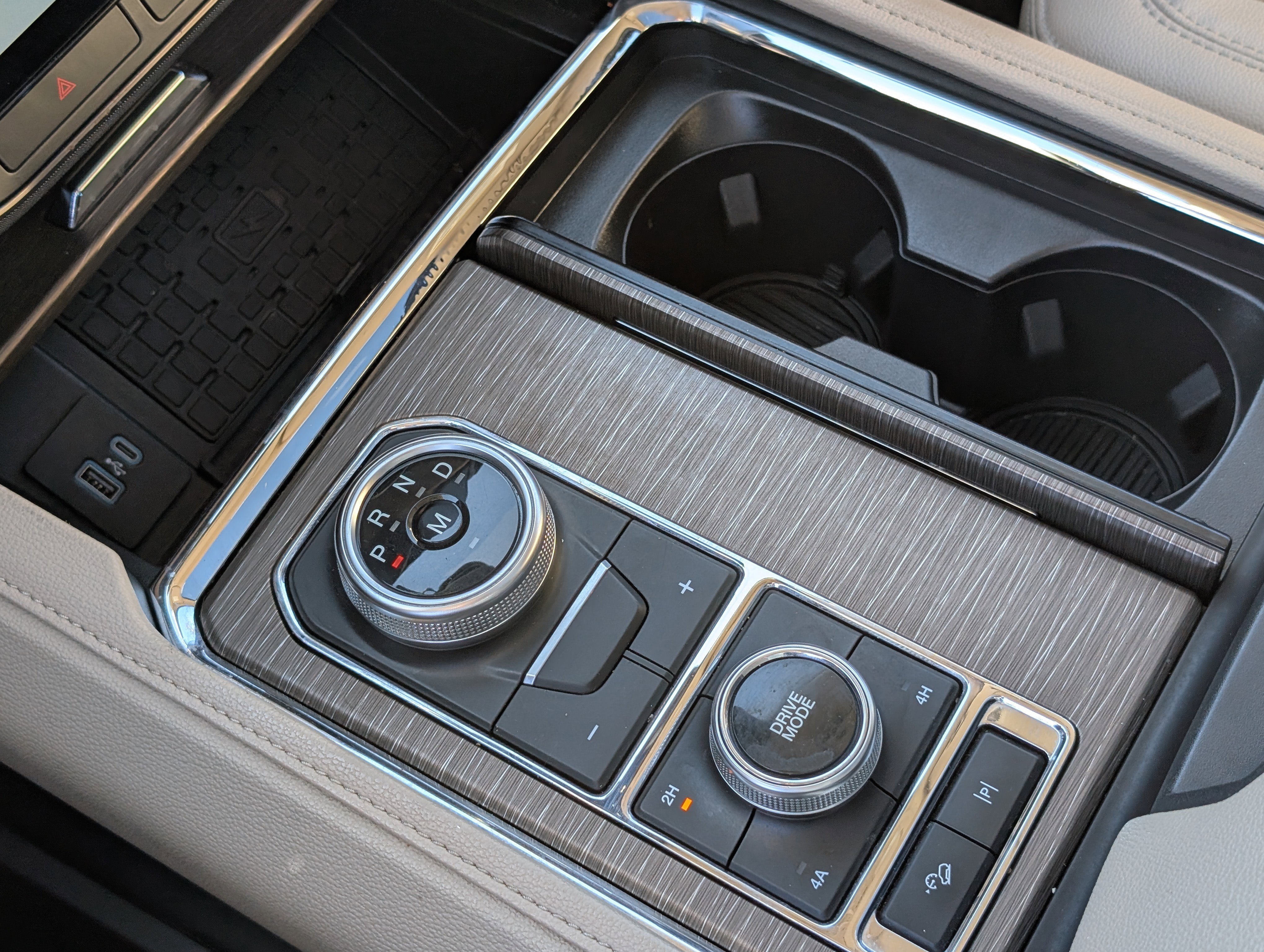 Certified 2022 Ford Expedition Max Limited image 32