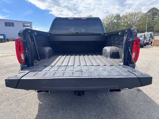 Used 2022 GMC Sierra 1500 SLT w/ SLT Premium Package AWD/4WD image 10