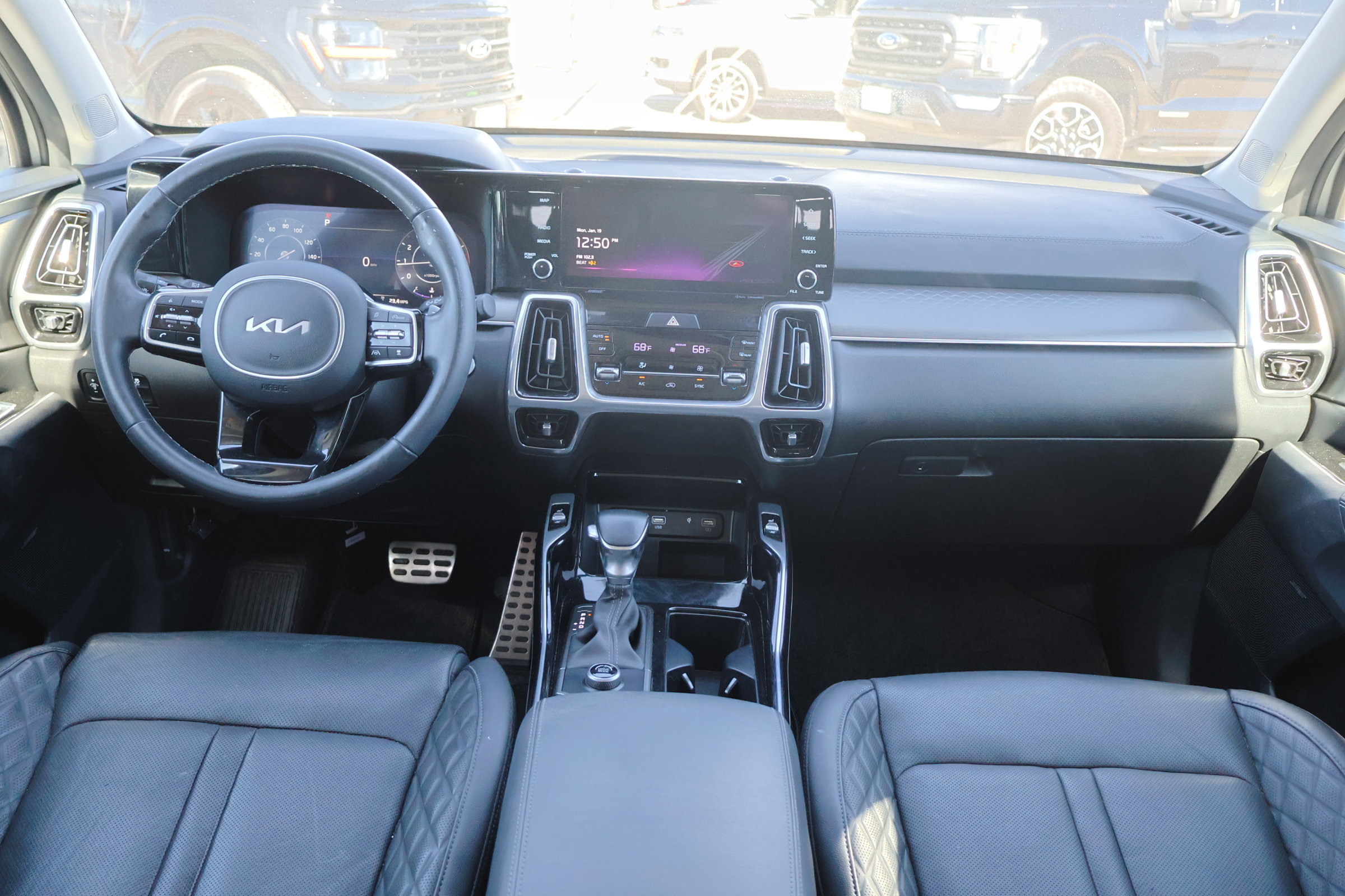 Used 2022 Kia Sorento SX image 26