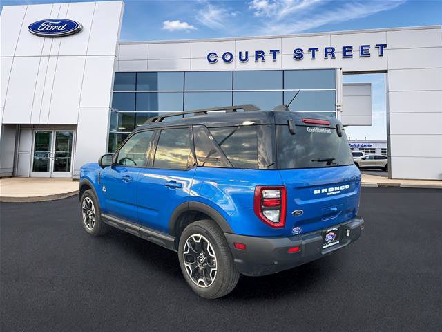 Certified 2025 Ford Bronco Sport Outer Banks w/ Outer Banks Tech Package+ AWD/4WD image 7