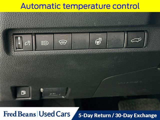 Used 2023 Toyota RAV4 SE w/ Convenience Package AWD/4WD image 14