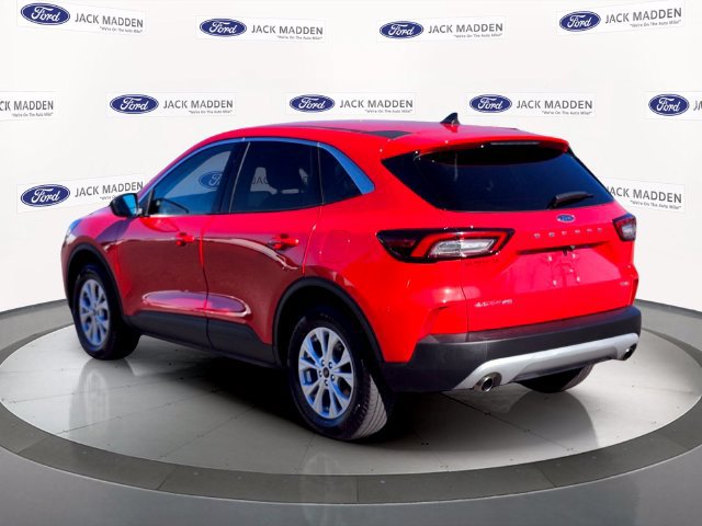 Certified 2024 Ford Escape Active AWD/4WD image 3