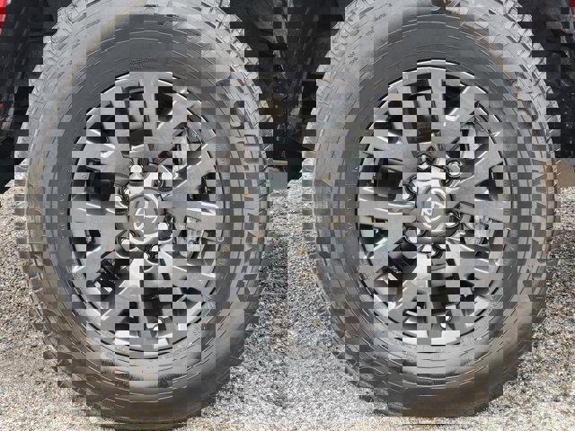 Used 2022 Toyota Tacoma SR5 image 10