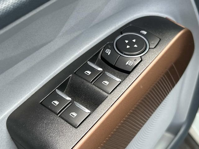 Certified 2022 Ford Maverick Lariat w/ Lariat Luxury Package image 29