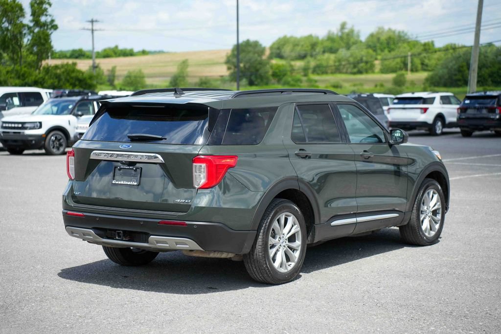 Certified 2023 Ford Explorer XLT w/ Equipment Group 202A AWD/4WD image 5
