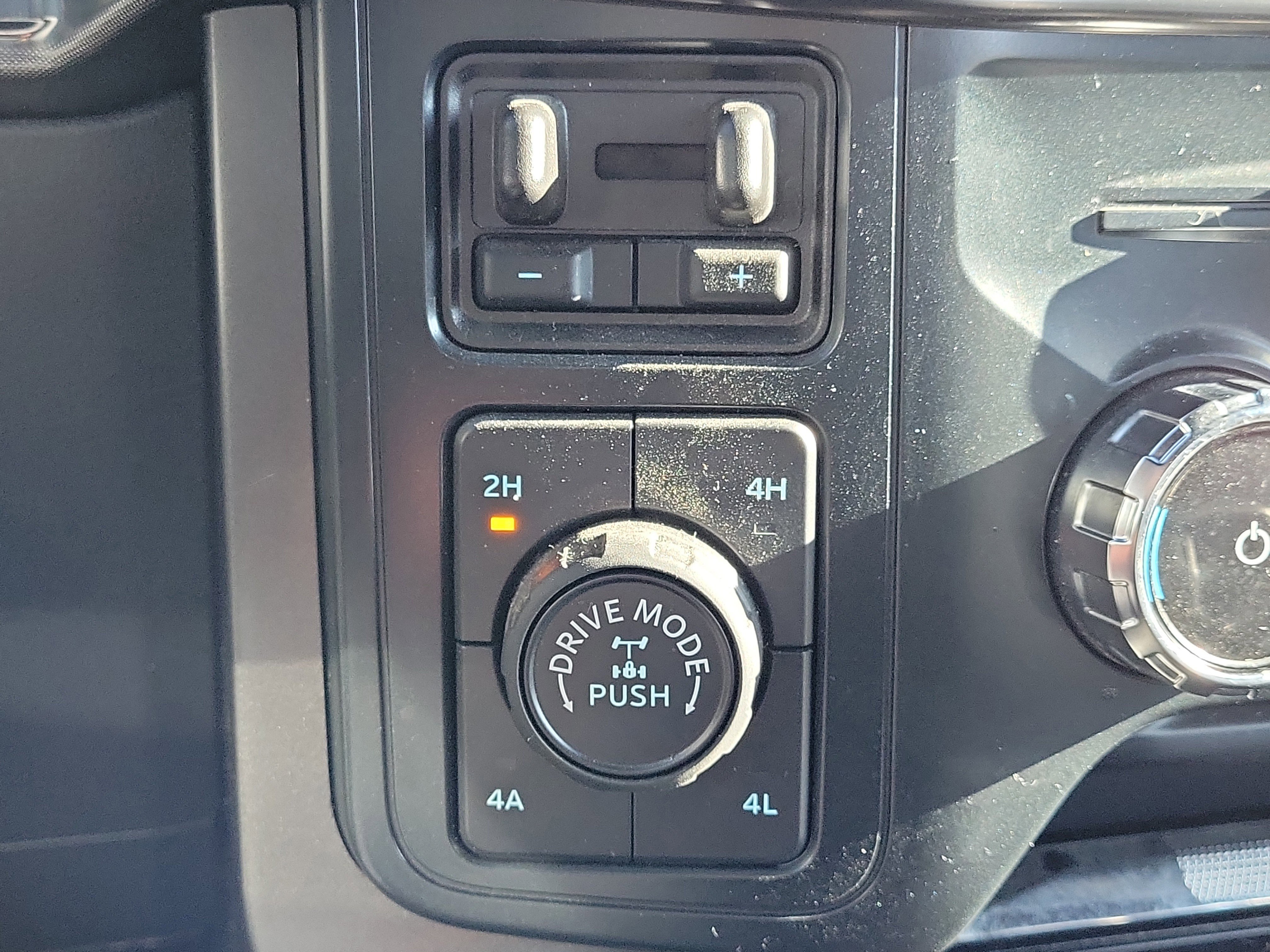 Certified 2025 Ford F150 Tremor w/ Equipment Group 402A High image 32