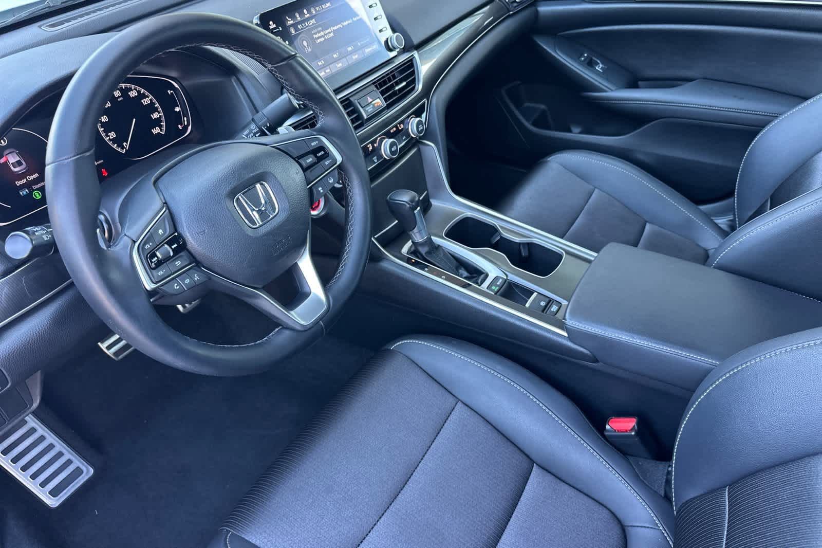 Used 2020 Honda Accord Sport image 11