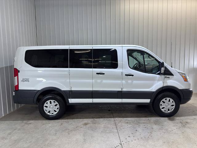 Certified 2017 Ford Transit 150 XLT RWD image 27