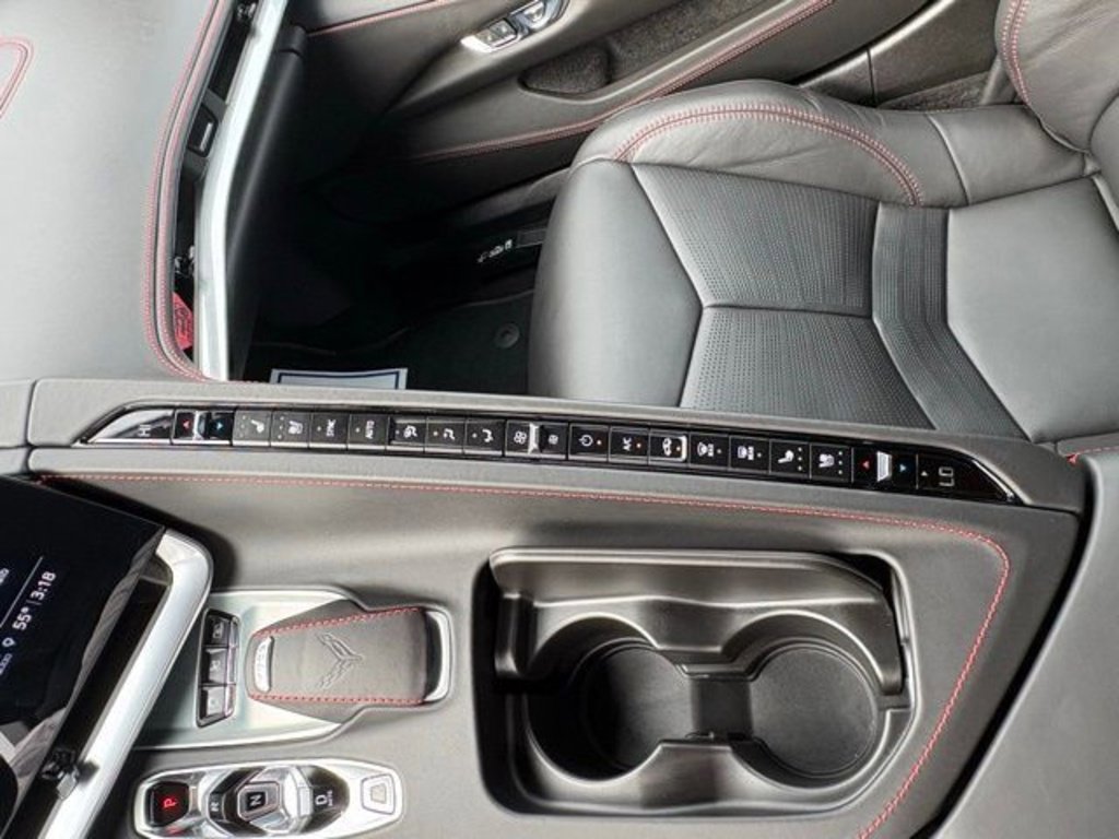 Used 2023 Chevrolet Corvette Stingray Premium Cpe image 64