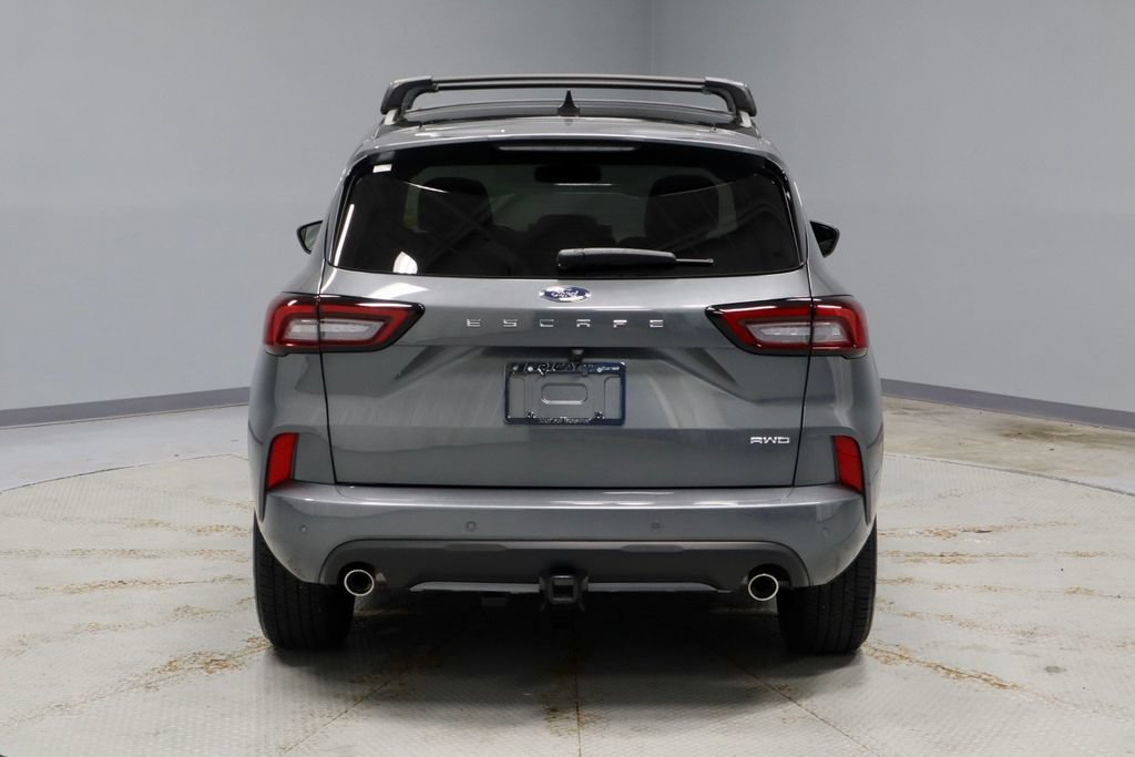 Certified 2025 Ford Escape ST-Line Elite w/ Premium Technology Package AWD/4WD image 12