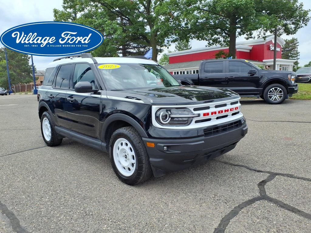 Certified 2023 Ford Bronco Sport Heritage w/ Heritage Convenience Package AWD/4WD image 4