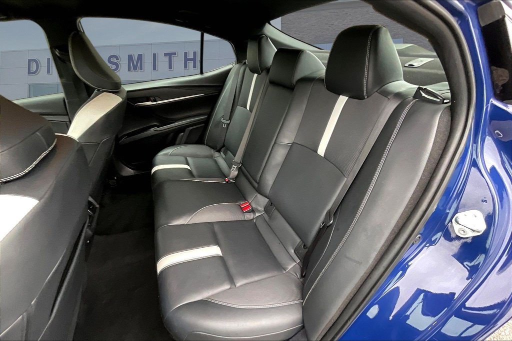 Used 2025 Toyota Camry SE FWD image 22