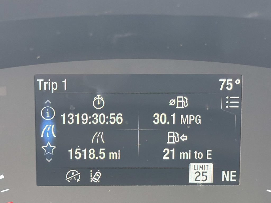 Certified 2022 Ford Escape SEL FWD image 18