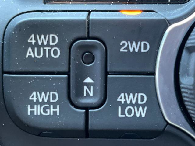 Used 2025 RAM 1500 Big Horn AWD/4WD image 39