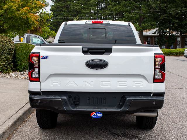 Certified 2025 Ford Ranger Lariat w/ FX4 Off-Road Package AWD/4WD image 4