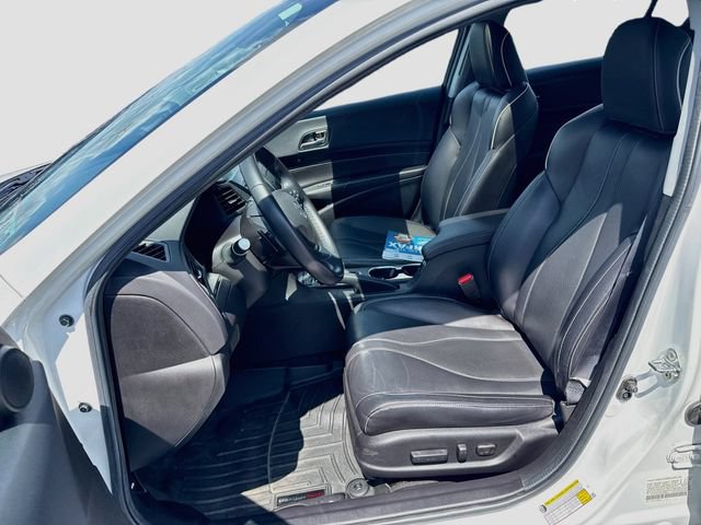 Used 2019 Acura ILX w/ Premium Package FWD image 28