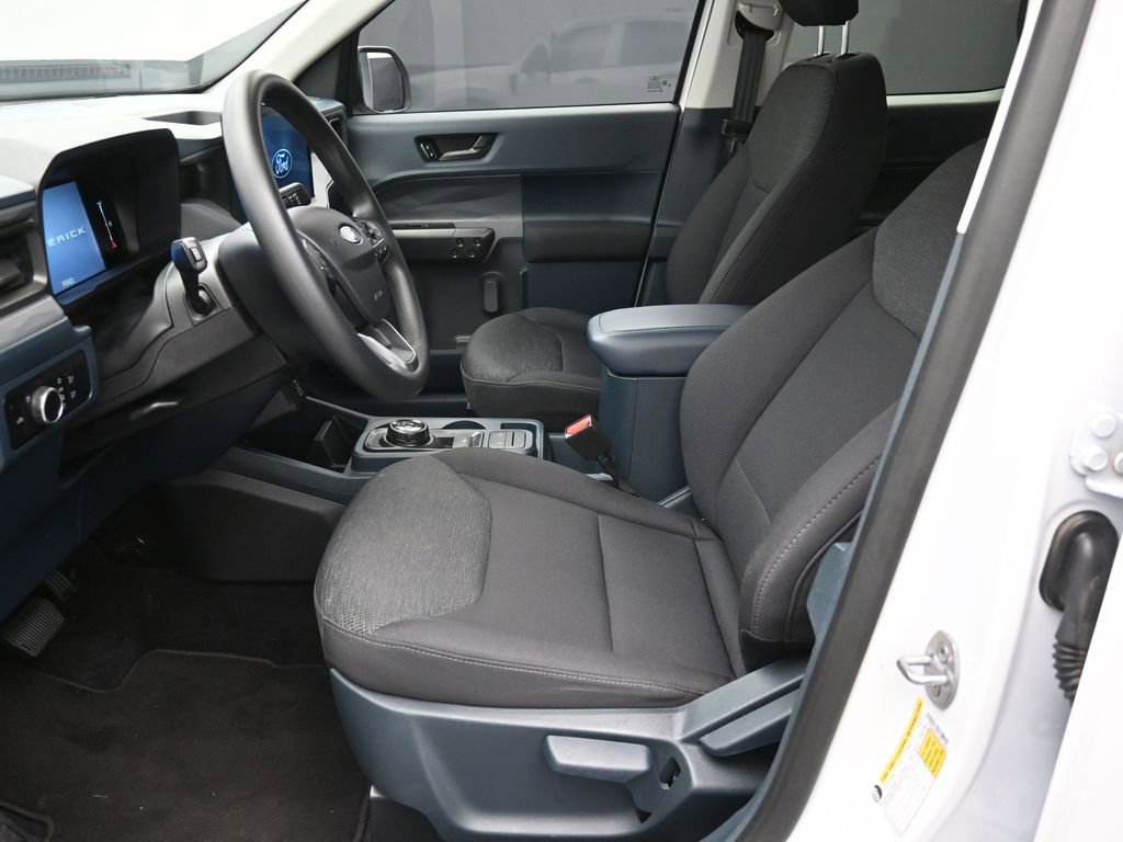 Certified 2025 Ford Maverick XL w/ Equipment Group 102A AWD/4WD image 21