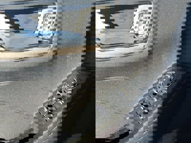 Certified 2022 Ford Escape SEL image 22