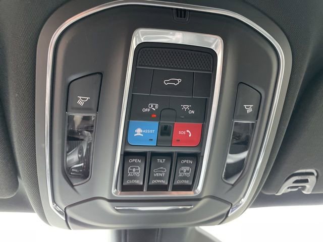 Used 2022 Jeep Wagoneer Series I image 26