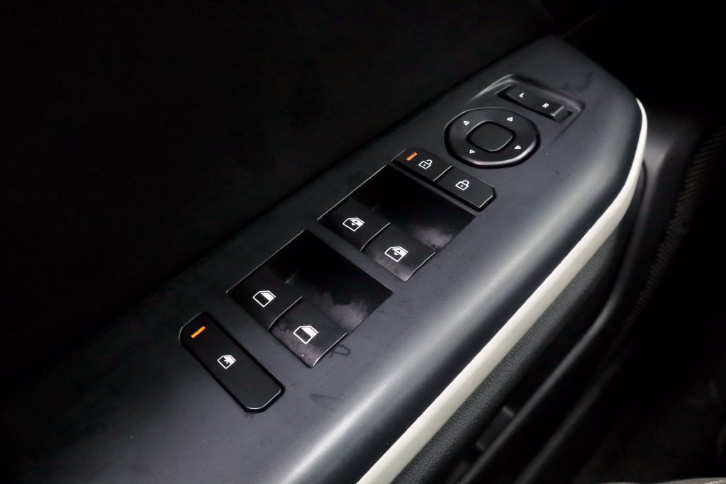Used 2025 Kia K4 GT-Line w/ GT-Line Sunroof Package FWD image 26
