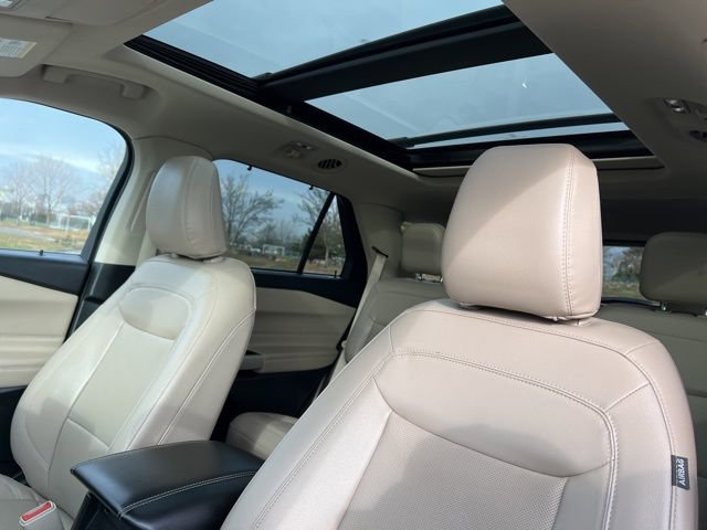 Certified 2021 Ford Explorer Limited w/ Equipment Group 301A image 17