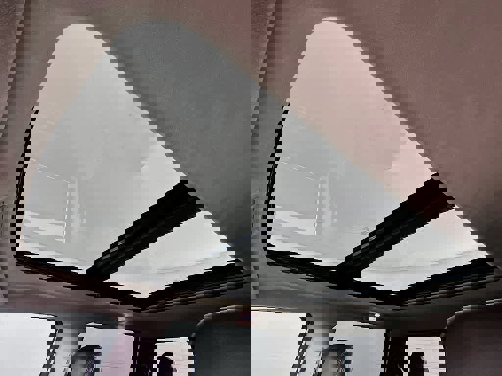 Certified 2020 Ford F150 Limited w/ Trailer Tow Package image 31