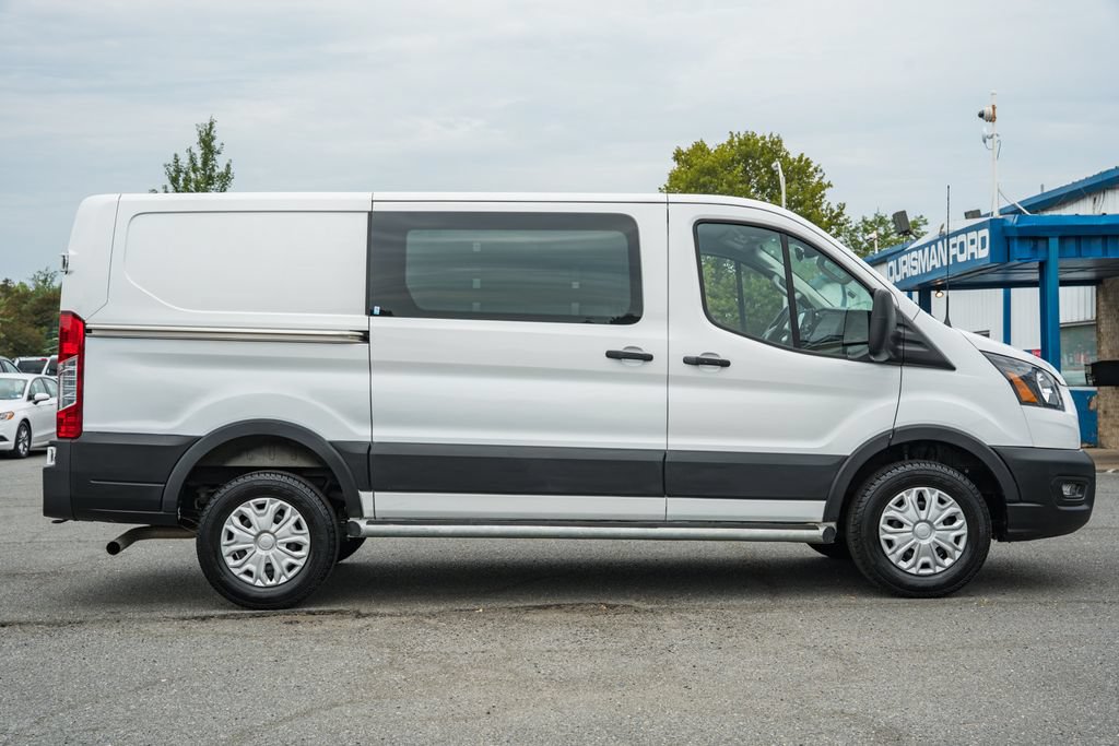 Certified 2025 Ford Transit 250 Low Roof w/ Exterior Upgrade Package RWD image 5