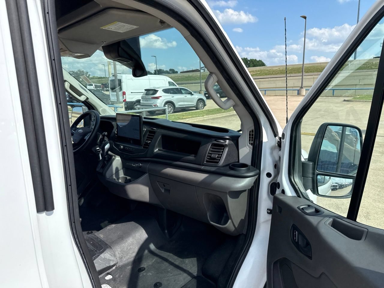 Certified 2023 Ford Transit 250 Medium Roof RWD image 14