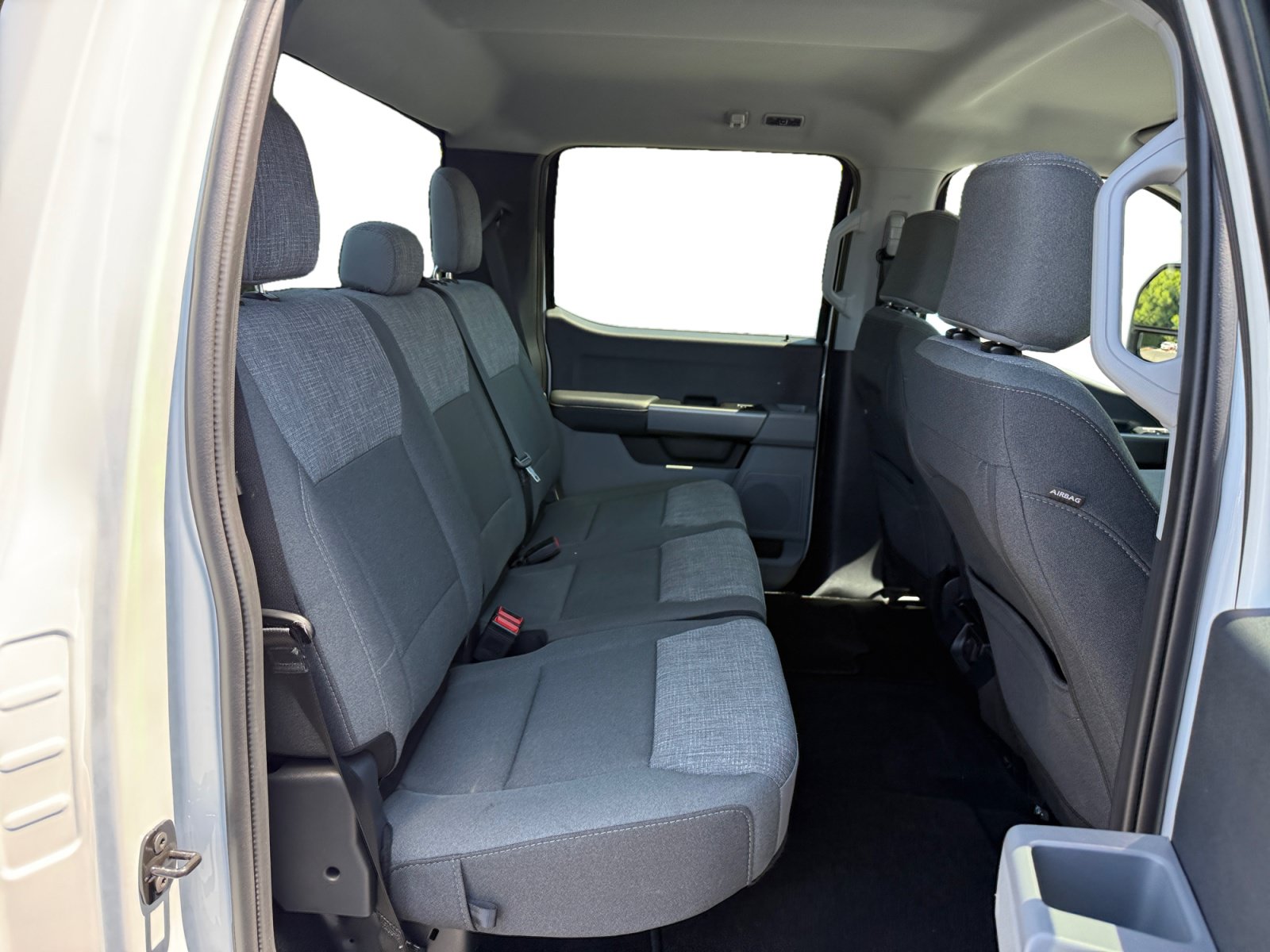 Certified 2025 Ford F250 XLT AWD/4WD image 17