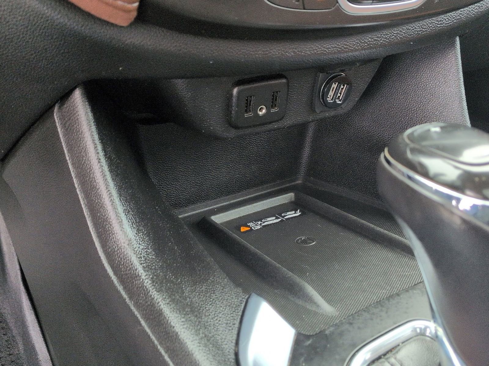 Used 2018 Chevrolet Traverse High Country image 36