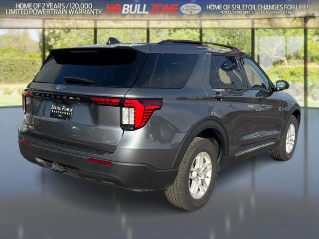 Certified 2025 Ford Explorer Active AWD/4WD image 5
